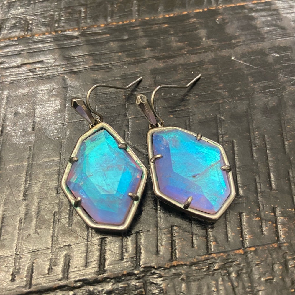 Kendra Scott Amethyst Earrings